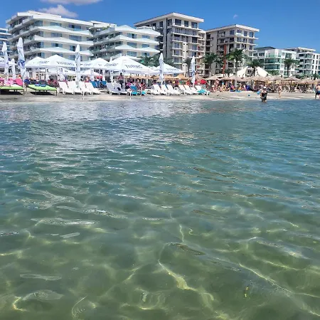 Mamaia * Navodari